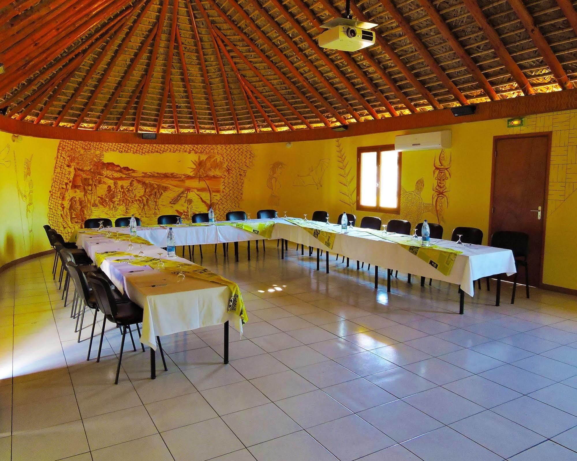 Koniambo Hotel Koné Kültér fotó
